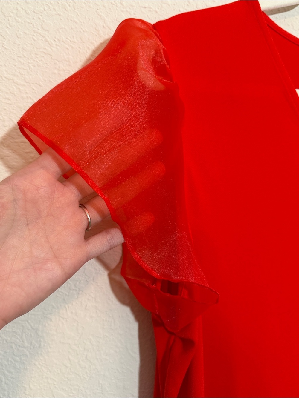 NWT Adrianna Papell Bright Red V-Neck Flutter Sleeve Blouse - XL - Picture 3 of 4